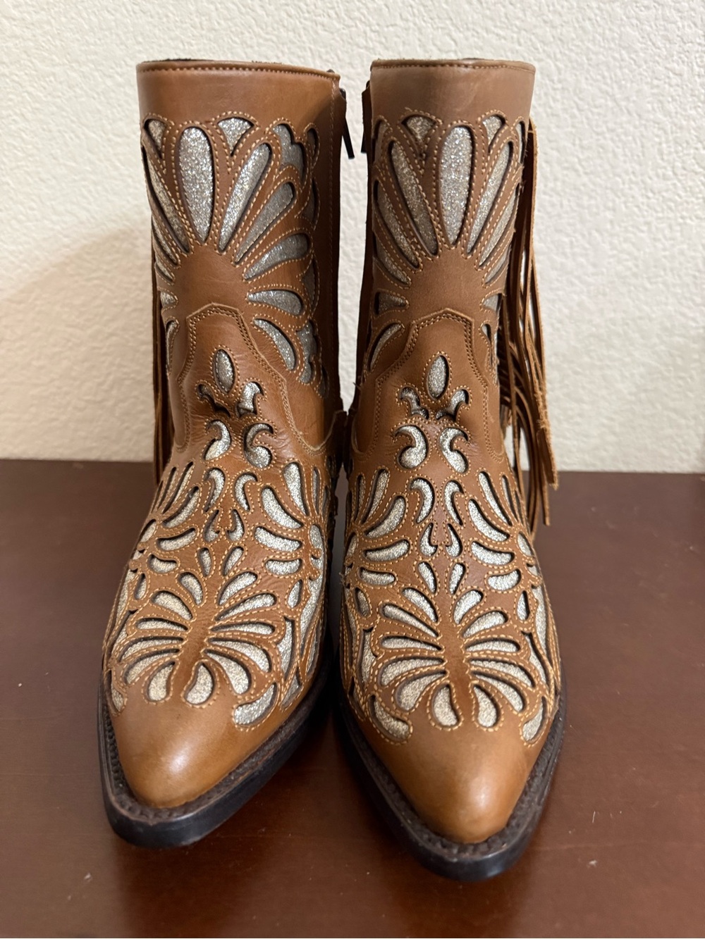 J.B. Dillon Reserve Tan Silver Glitter Fringe Western Cowgirl Boots 7B EUC - Picture 4 of 14